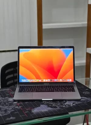Apple MacBook Pro 2017 13.3 Inch
