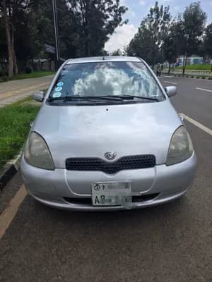 Toyota Vitz 2001 1.0L