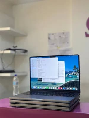 Apple MacBook Pro M1 Pro 14-inch