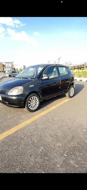 Toyota Vitz 2000 Automatic
