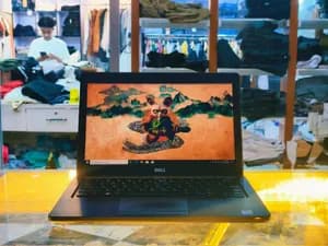 Dell Latitude Laptop Intel Core i5 8GB RAM 256GB