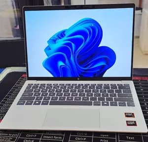 HP OmniBook 7 Aero 13 Laptop