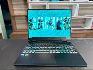 Acer Predator PHN16 Gaming Laptop