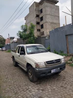 Toyota Hilux 2004 Manual