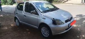 Toyota Vitz 2001 1.0L