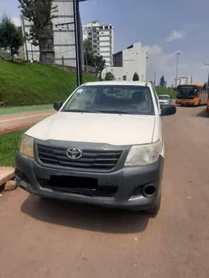 Toyota Hilux Double Cab 2013