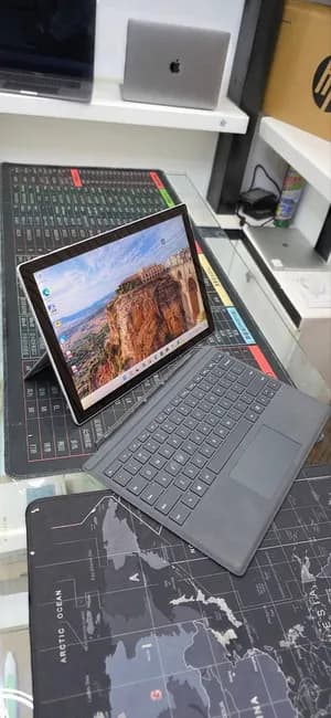 Microsoft Surface Pro 7 Plus i7
