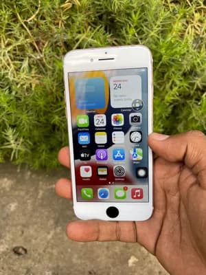 iPhone 7 32GB