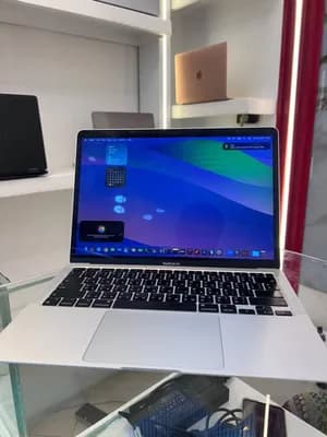 Apple MacBook Air M1 2020