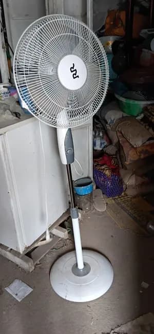 Standing Ventilator Fan