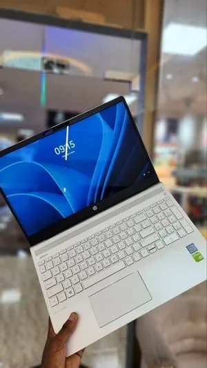 HP Pavilion i7 16GB 512GB Laptop