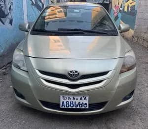 Toyota Yaris Belta 2006