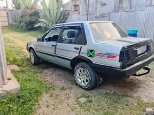 TOYOTA DX GL 1987