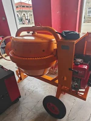 Yanmar 300L Concrete Mixer 200kg