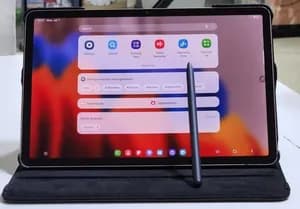 Samsung Galaxy Tab S7 with Pen