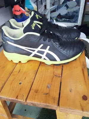 Asics Futsal Shoes Size 42