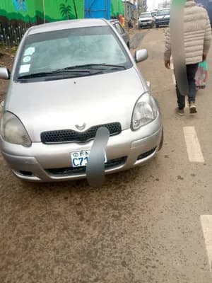 Toyota Vitz 2004 1.0L