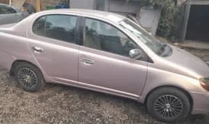 Toyota Platz 2002 Automatic