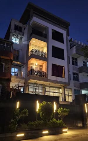 Luxury G+4 House in Megenagna