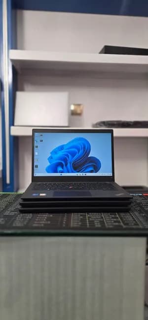 Lenovo ThinkPad T14S