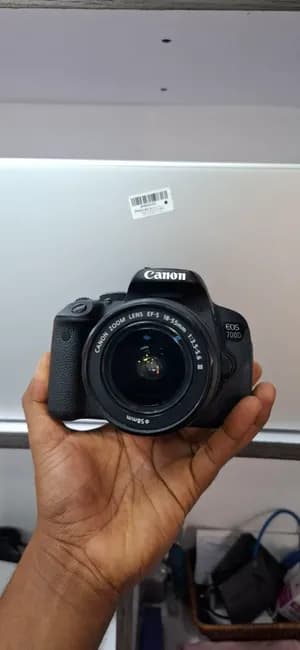 Canon EOS 700D with 18-55mm Lens