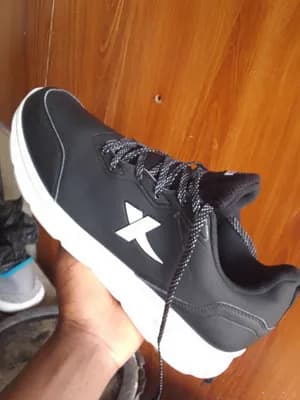 Xtep Comfort Black Sneakers 43.5