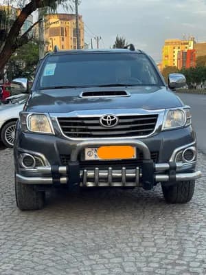 Toyota Vigo D4D 2013 Manual