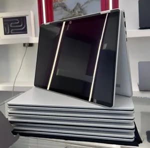 HP Omnibook 5 Flip 14 Laptop