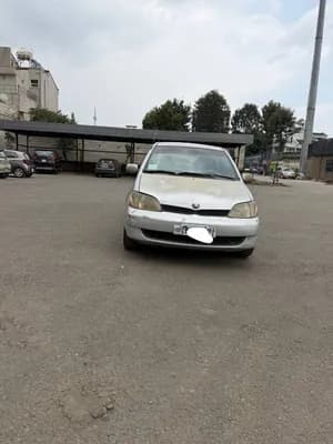 Toyota Platz 2001 Automatic