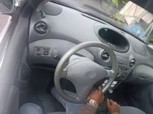 Toyota Vitz 1999