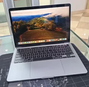 Apple MacBook Pro M2 13.3-inch 2022