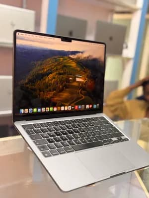 MacBook Air M2 2022 13.6-inch 8GB 256GB
