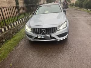 Mercedes -Benz C-180 2016