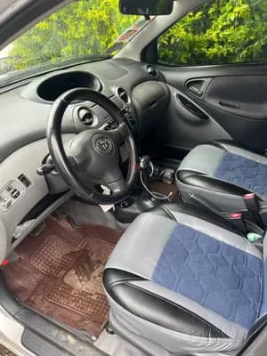 Toyota Vitz 2003 1.0L