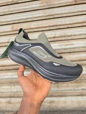 Shock force x skechers