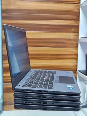 Lenovo ThinkPad T14s i5 16GB 512GB