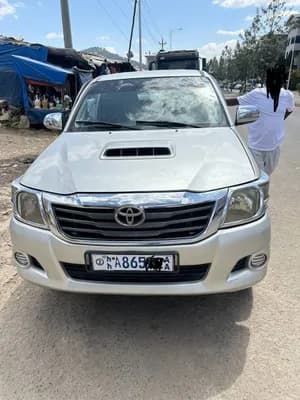 Toyota Hilux 2014 Manual Pickup