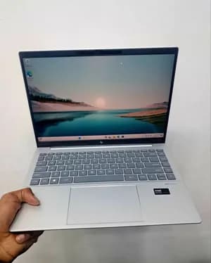 HP Pavilion Plus 14 Laptop