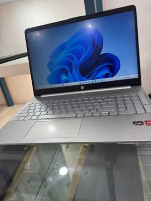 HP Notebook 5000 Ryzen 5 Laptop
