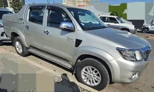 Toyota Hilux Double Cab 2014