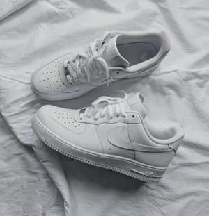 Nike Air Force 1 Low Triple White