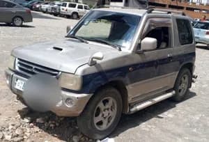 Mitsubishi Mini Pajero 2001