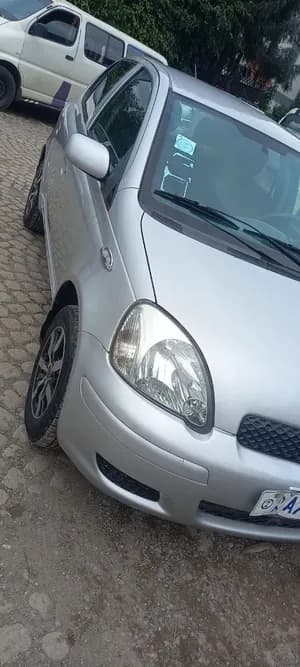2004 Toyota Vitz Automatic Hatchback
