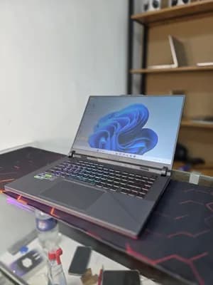 Asus ROG srix Gaming laptop 16GB 1TB
