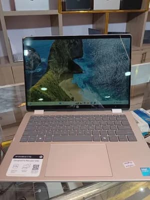 HP OmniBook 5 Core 7 Laptop