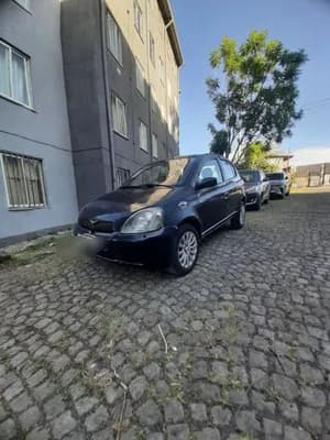 Toyota Vitz 2000 Automatic