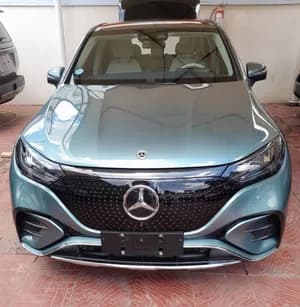 Mercedes EQE 500 Electric SUV