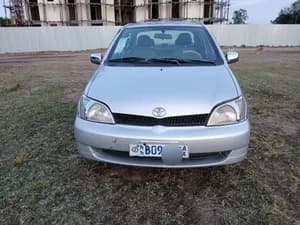 Toyota Platz 1.0L 2001