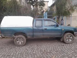 Toyota Hilux 2000 2LT