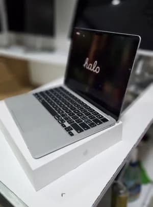 Apple MacBook Air M4 2025